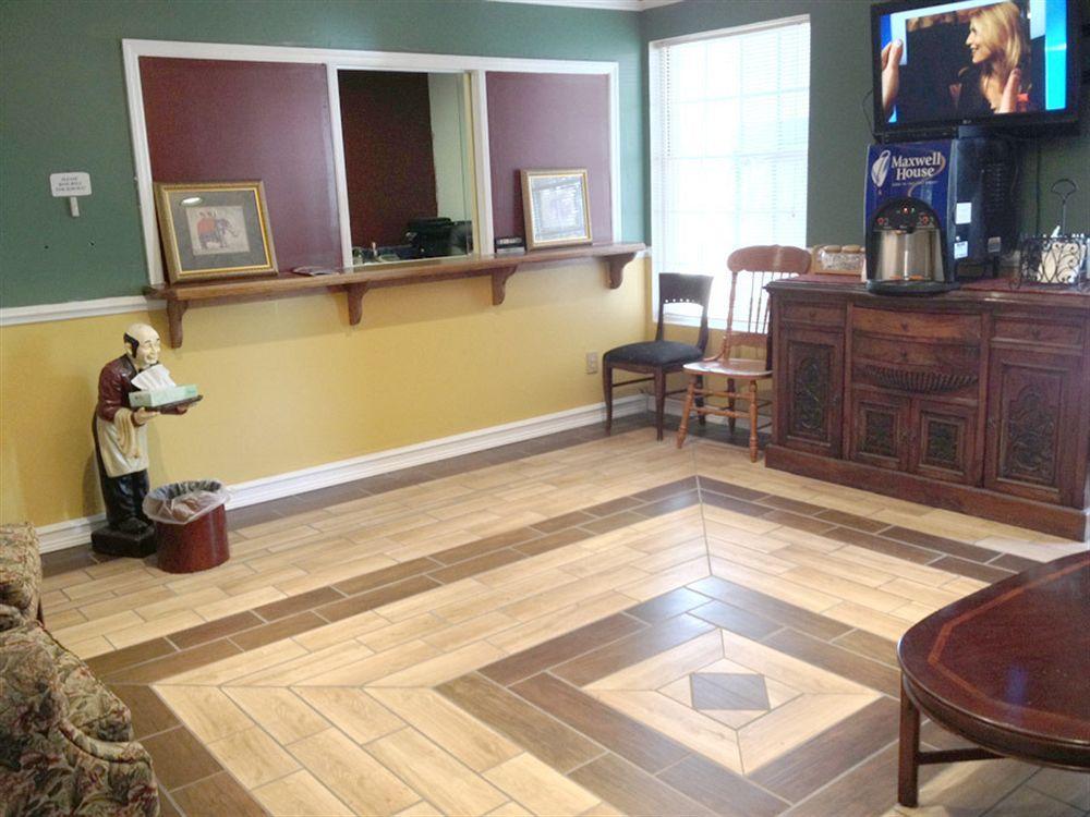 Barnwell Winton Inn & Suites المظهر الخارجي الصورة