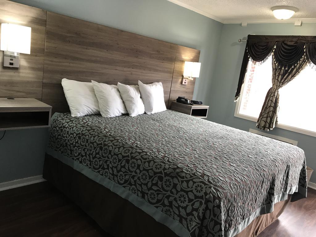 Barnwell Winton Inn & Suites المظهر الخارجي الصورة