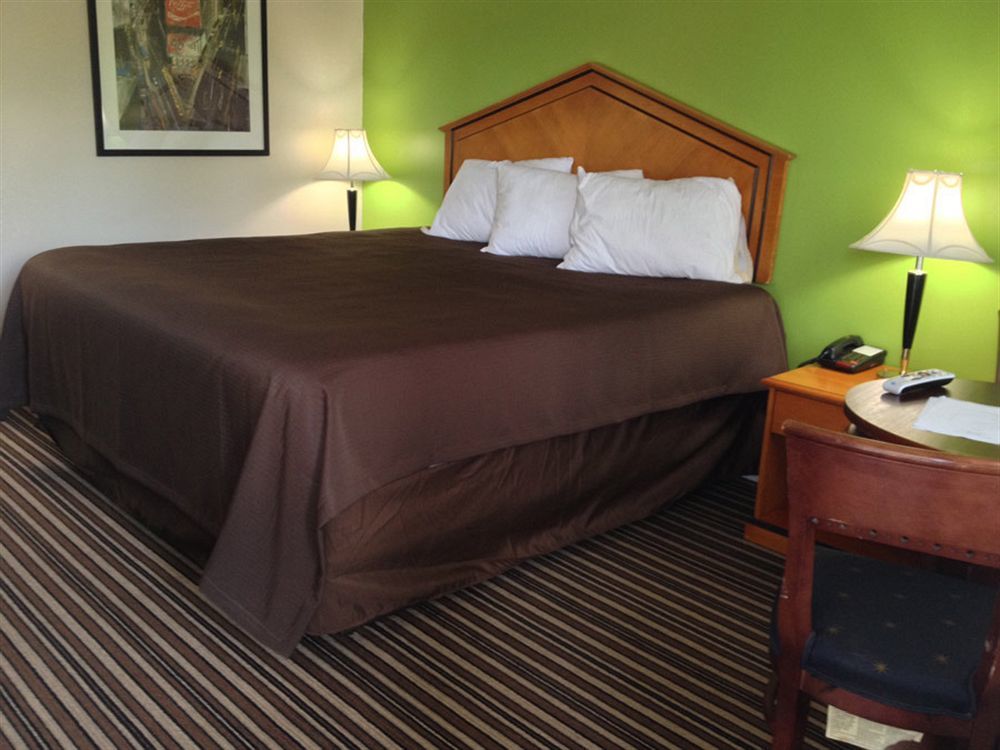 Barnwell Winton Inn & Suites المظهر الخارجي الصورة