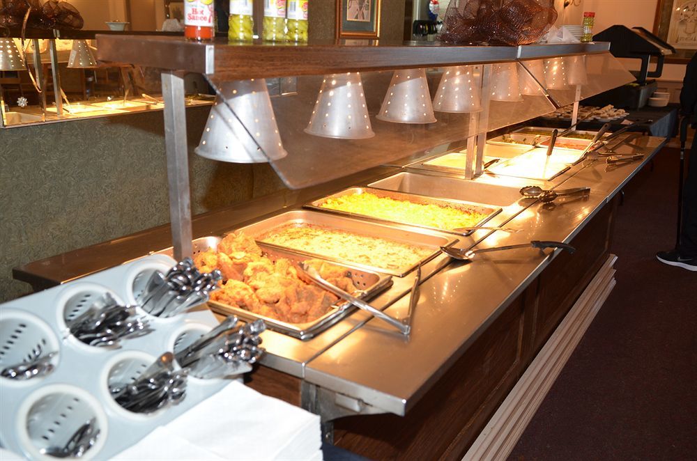 Barnwell Winton Inn & Suites المظهر الخارجي الصورة